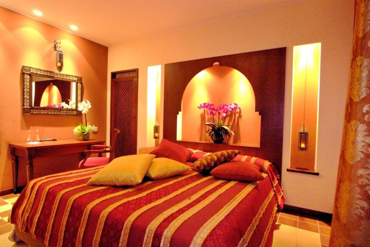 Design Suite Tirano Bagian luar foto