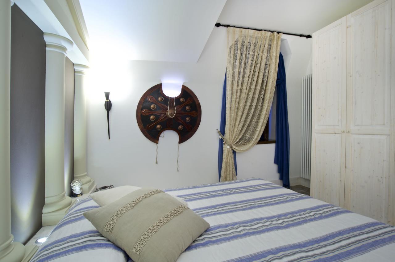 Design Suite Tirano Bagian luar foto