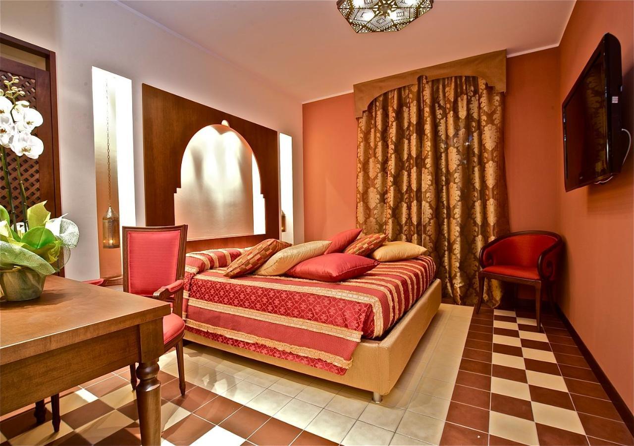Design Suite Tirano Bagian luar foto